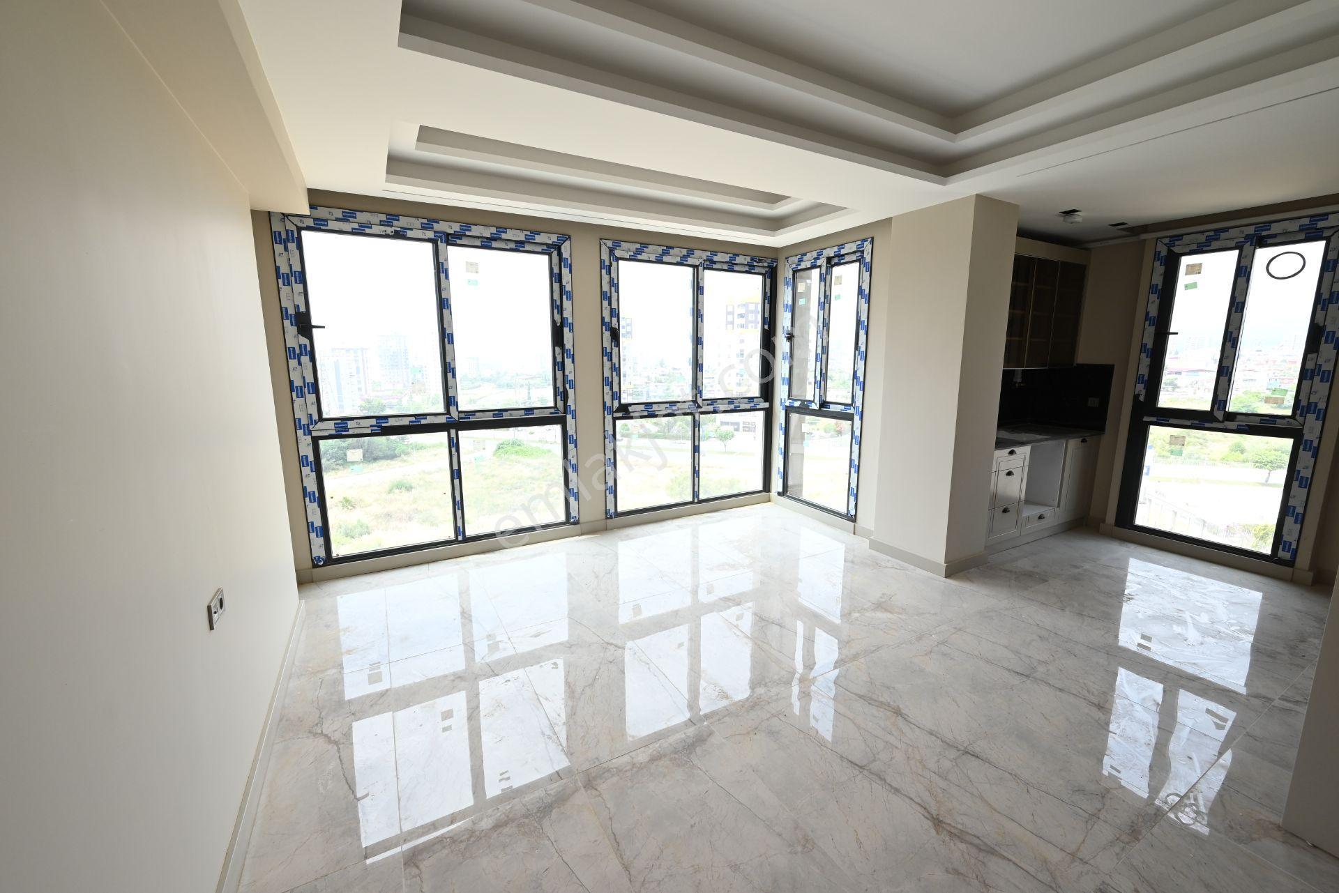 Üstünkent'ten 50. Yıl'da Sıfır Yapıda Modern Tasarımlı 3+1 Daire - Görsel 14