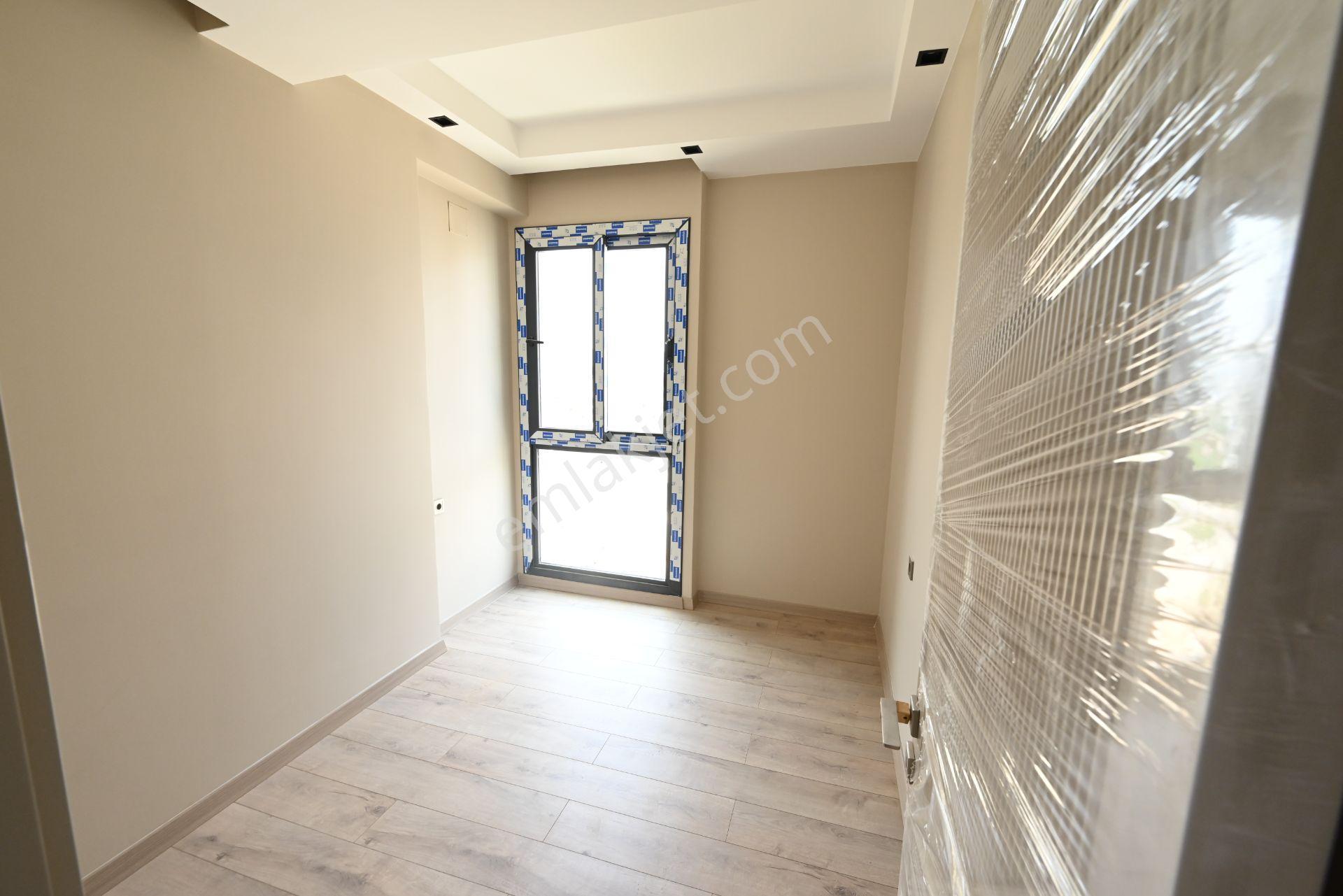Üstünkent'ten 50. Yıl'da Sıfır Yapıda Modern Tasarımlı 3+1 Daire - Görsel 24