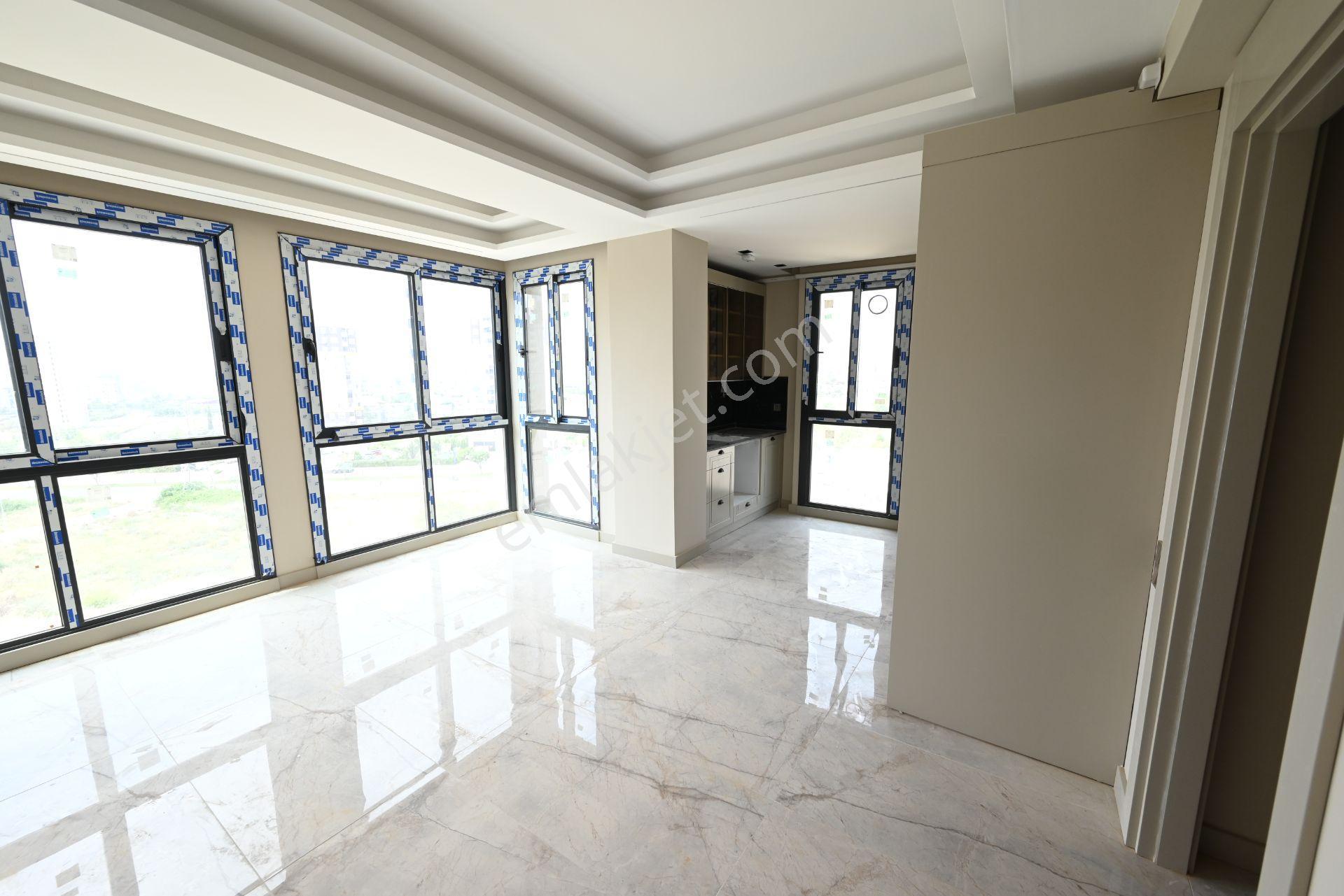 Üstünkent'ten 50. Yıl'da Sıfır Yapıda Modern Tasarımlı 3+1 Daire - Görsel 12