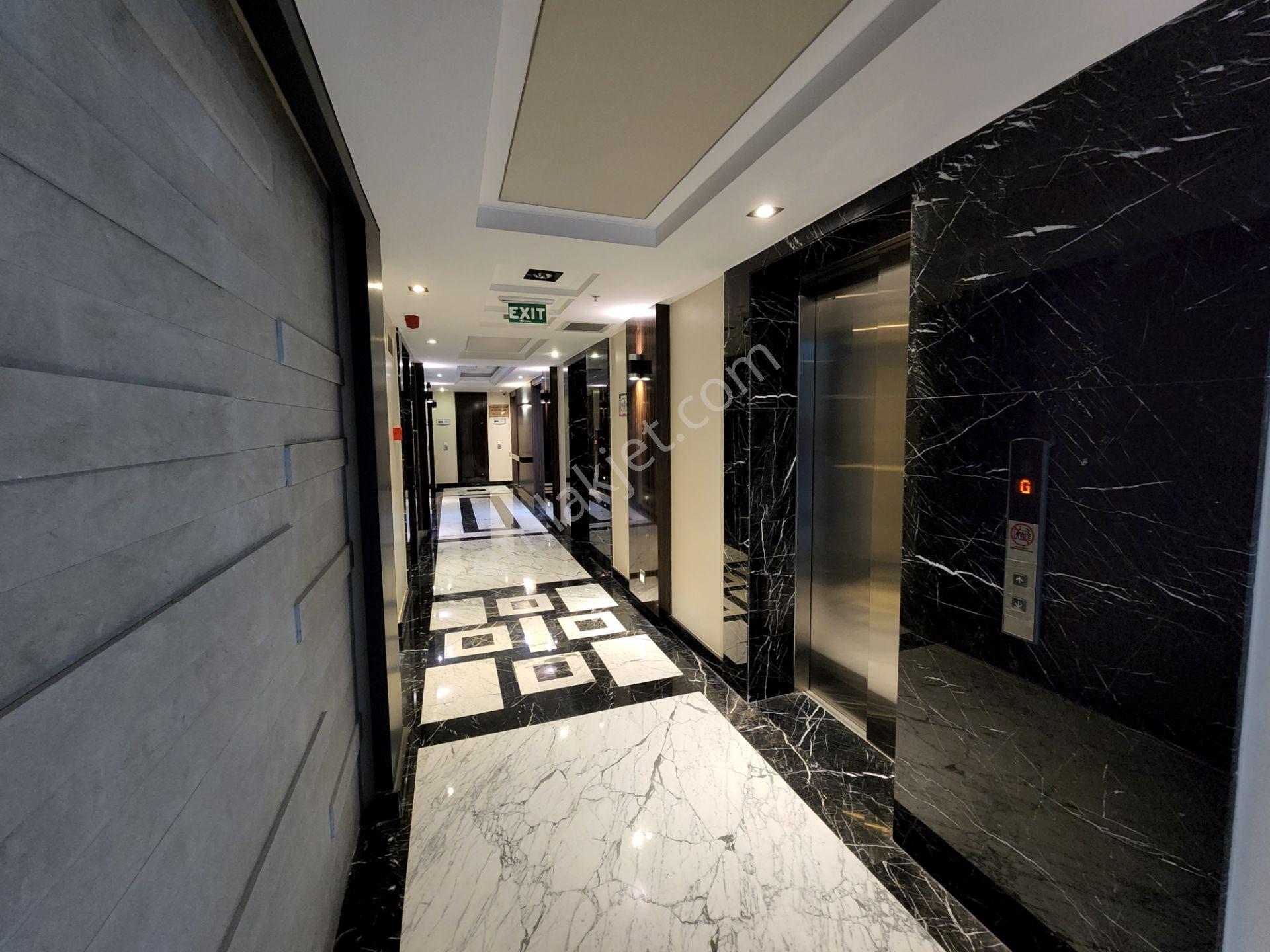 Kartal Hukukçular Towers Yüksek Kat Deniz Manzaralı Kiralık Ofis - Görsel 9