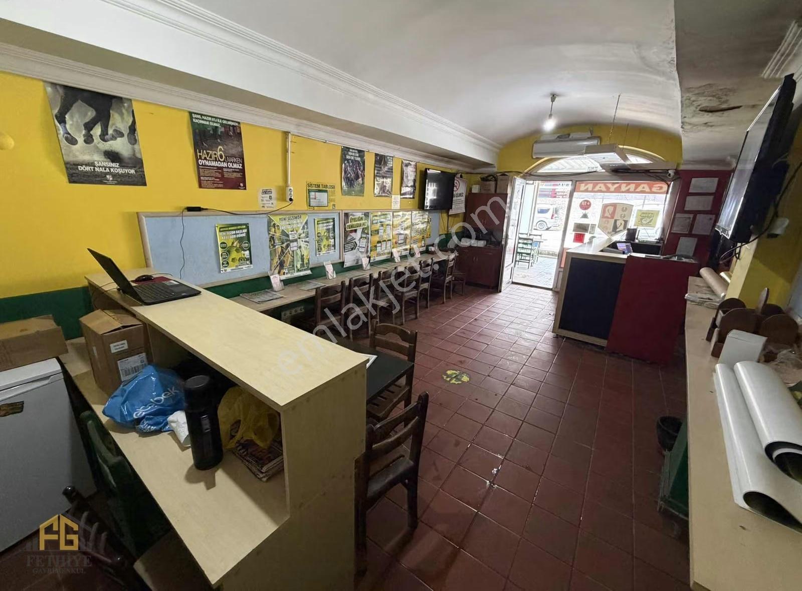 Hisarönünde Cadde Üzeri 70 M² Satılık Dükkan - Görsel 2