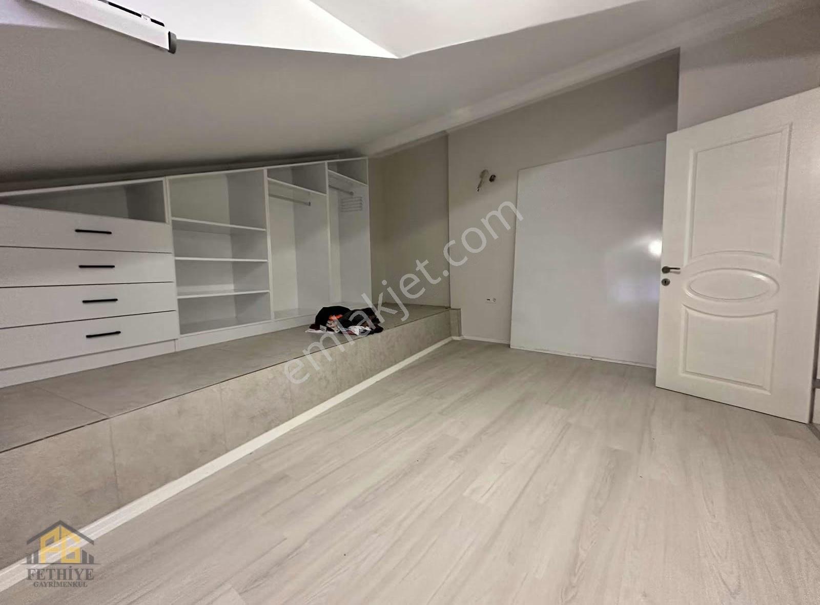 Adnan Menderes Bulvarında Merkezi 3+1 Satılık Çatı Dubleks Daire - Görsel 23