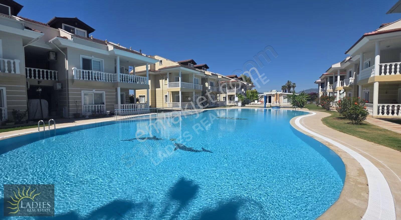 Ladies Gayrimenkul'den Havuzlu Sitede 2+1 Eşyalı Kiralık Daire - Görsel 7
