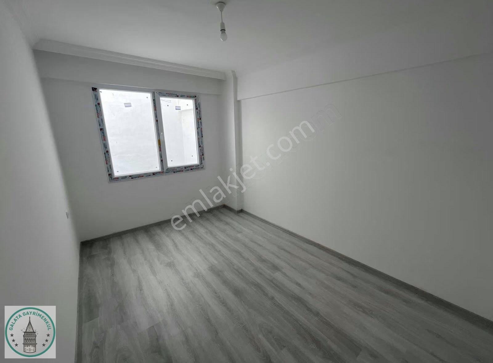 Galata'dan Cumhuriyet Mah. 3+1 Ayrı Mutfak Satılık Daire - Görsel 7