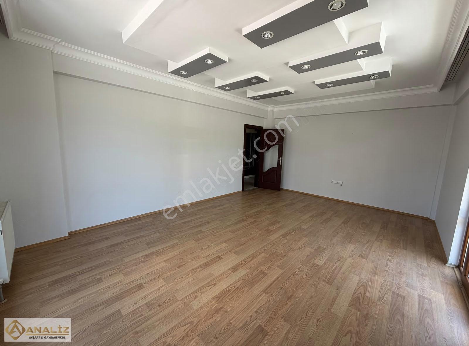 Analiz'den Fetih Caddesi Cepheli 3+1 Kiralık Daire - Görsel 7