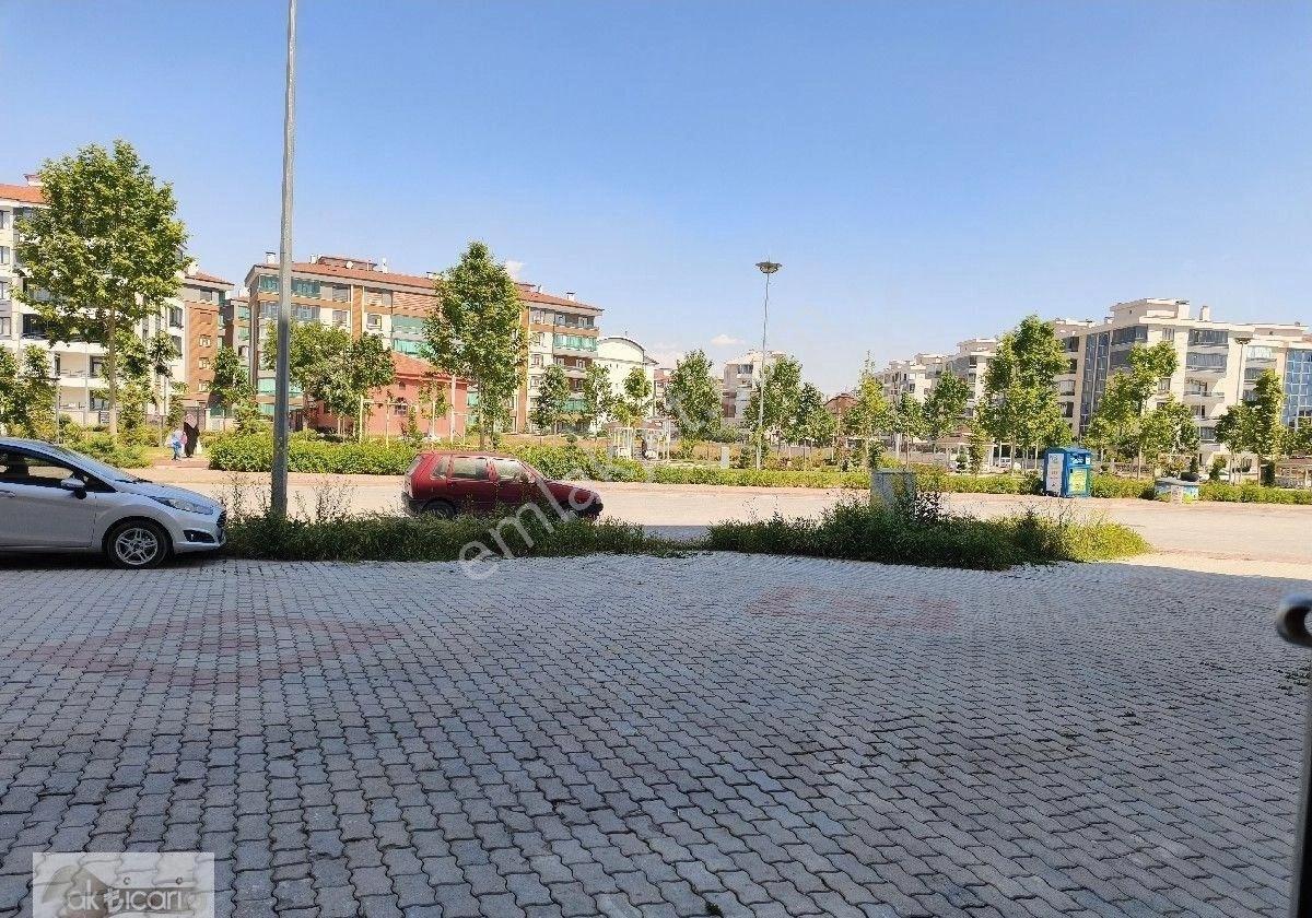 Karatay Hamzaoğlu Parkı Karşısında Satılık Dükkan 50 M² - Görsel 3
