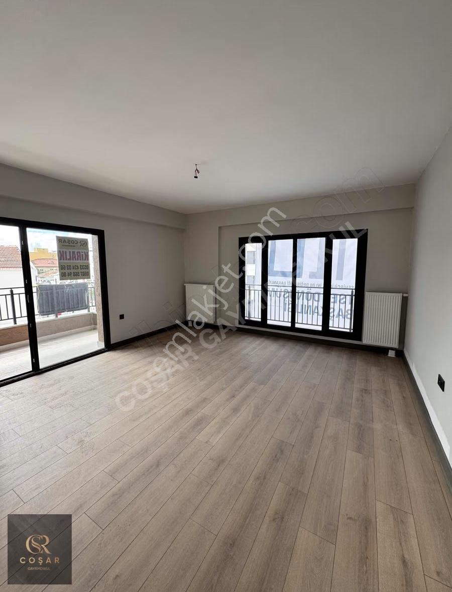 -coşar Gyo-hamidiyemah Kalealtı Cadde Cepheli Kiralık3+1daireler - Görsel 15