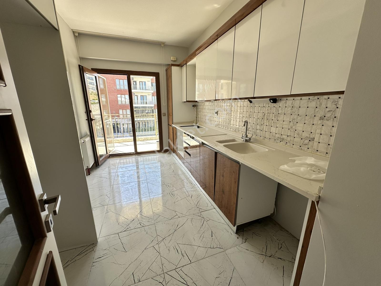 Bayraklı Toki 3. Etap'ta Ferah 3+1 Kiralık Daire - Görsel 11