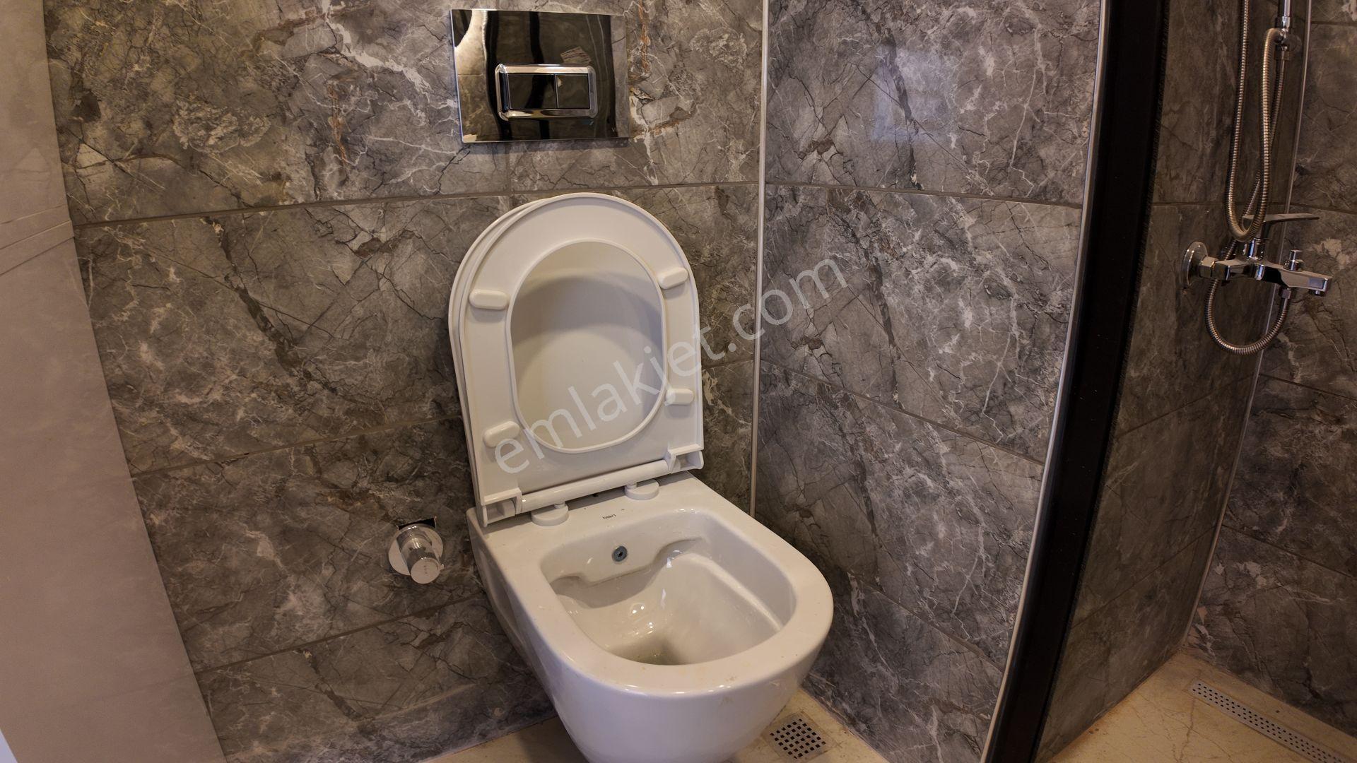 Re/max Land'den Tepe'de 1+1 Kiralık Daire - Görsel 25