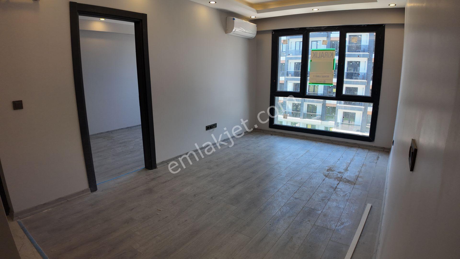 Re/max Land'den Tepe'de 1+1 Kiralık Daire - Görsel 3