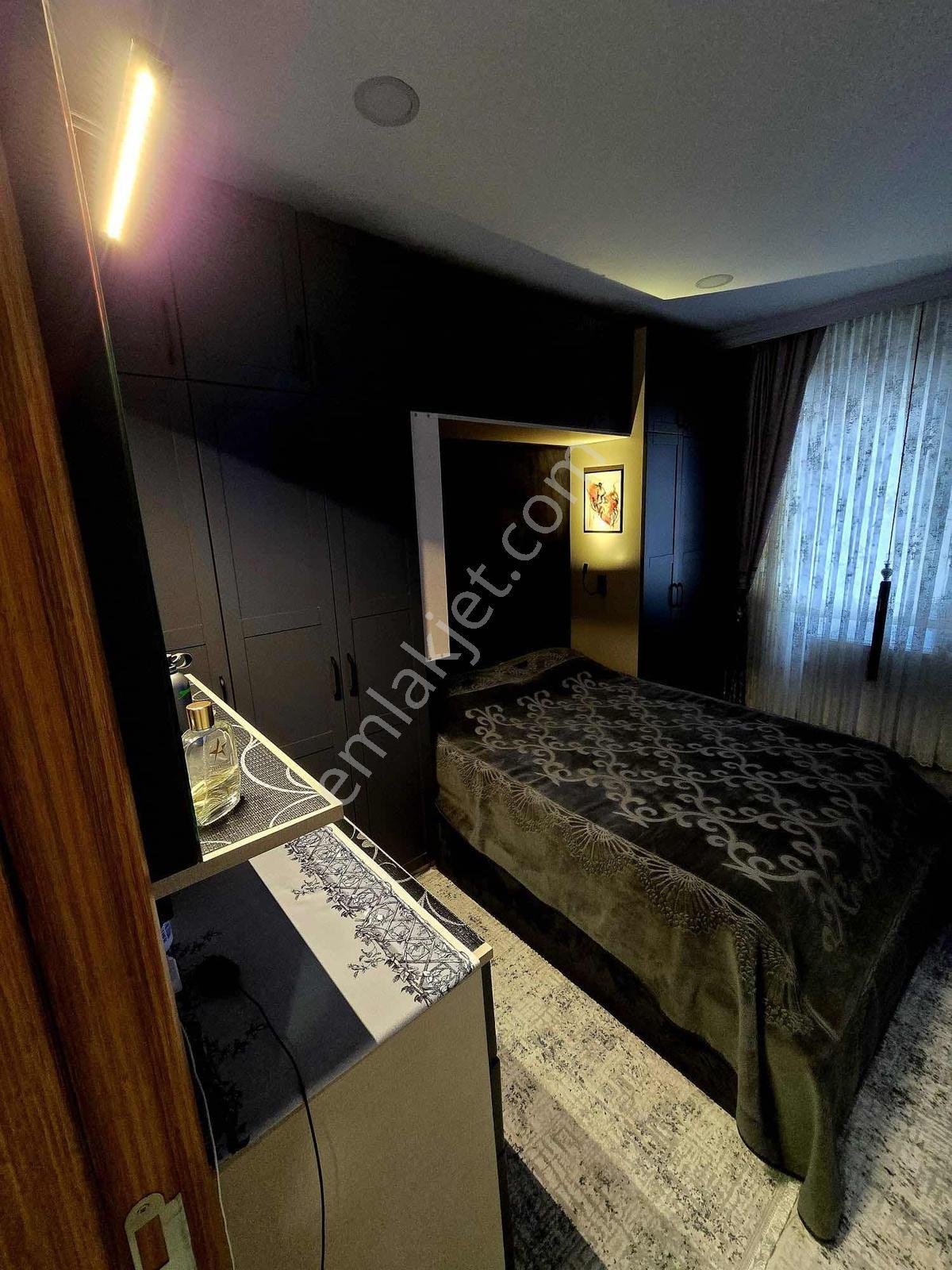 Mahmutbey Caddesinde Site İçiful Eşyalı Özel Yapım 1+1 - Görsel 5