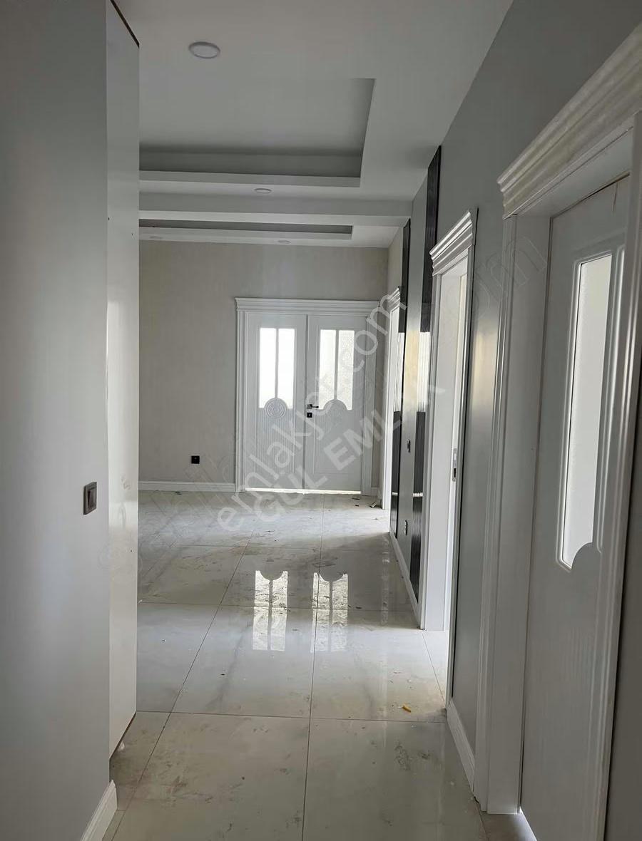 Gül Emlaktan Site'de Satılık 4+1 Lüks Daire - Görsel 19