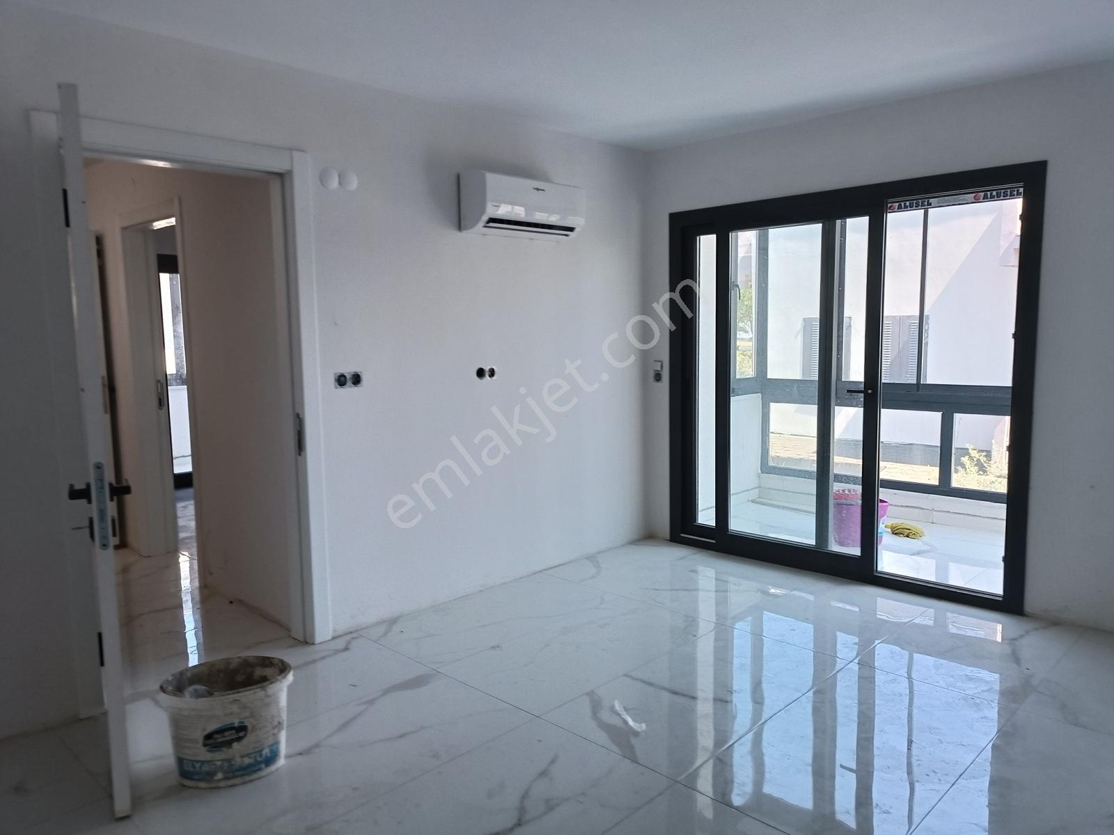 Kuşadası Kadınlar Denizinde 165 M2 Satılık Sıfır 3+1 Lüks Villa - Görsel 20