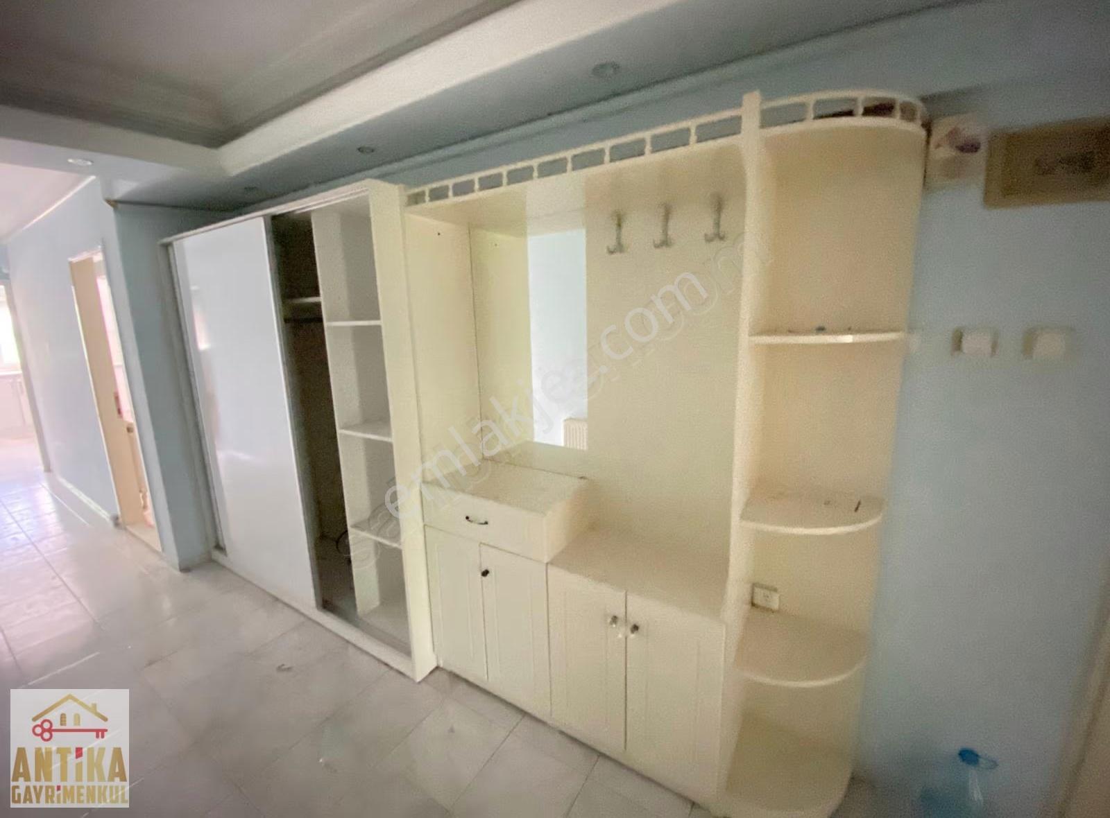Antika Gayrimenkulden Hastaneye Yakın Ara Kat 4+1 Geniş Daire - Görsel 12