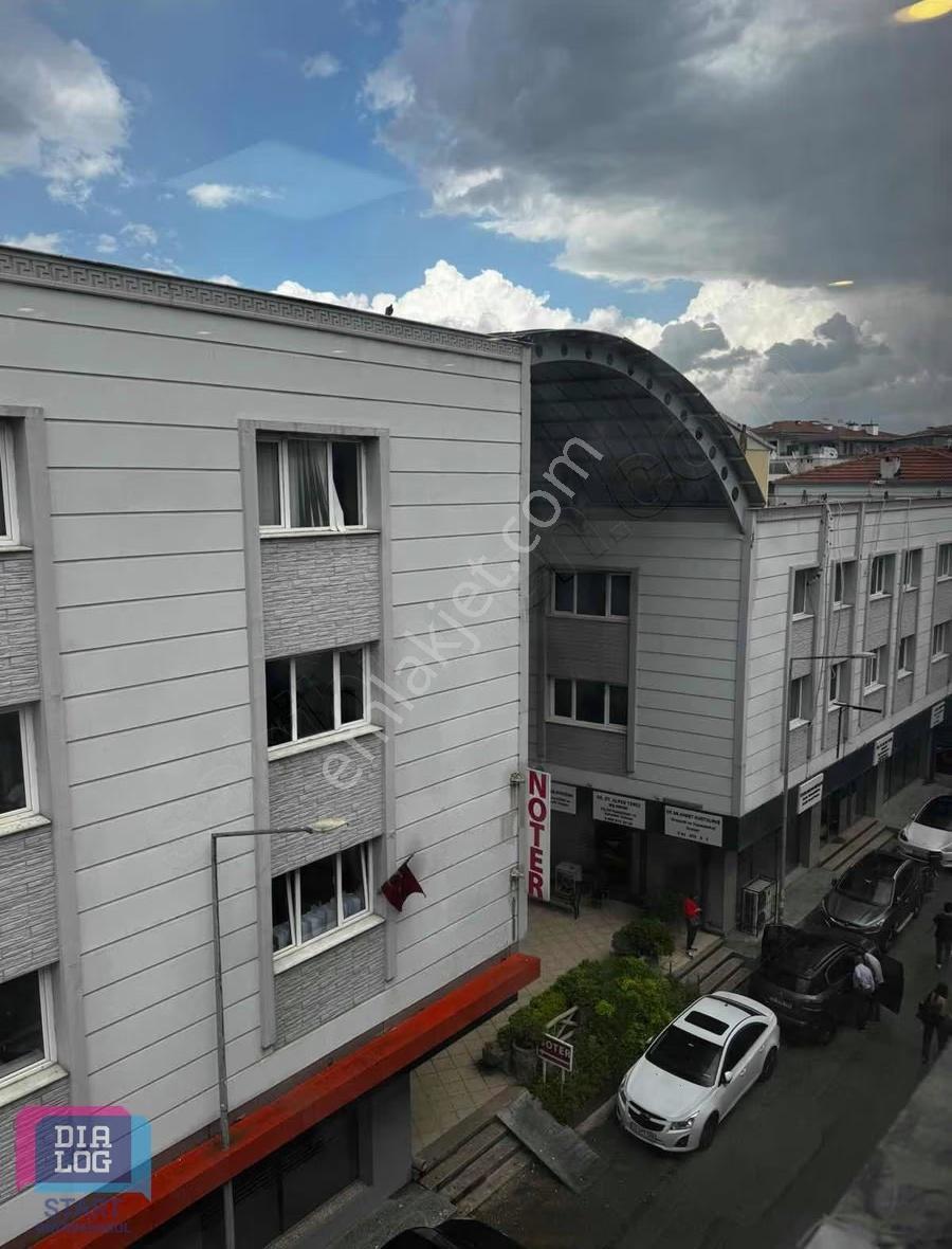 Bayraklı Adliye Ve Gökdelenler Bölgesinde Boş Satılık Ofis Büro - Görsel 13