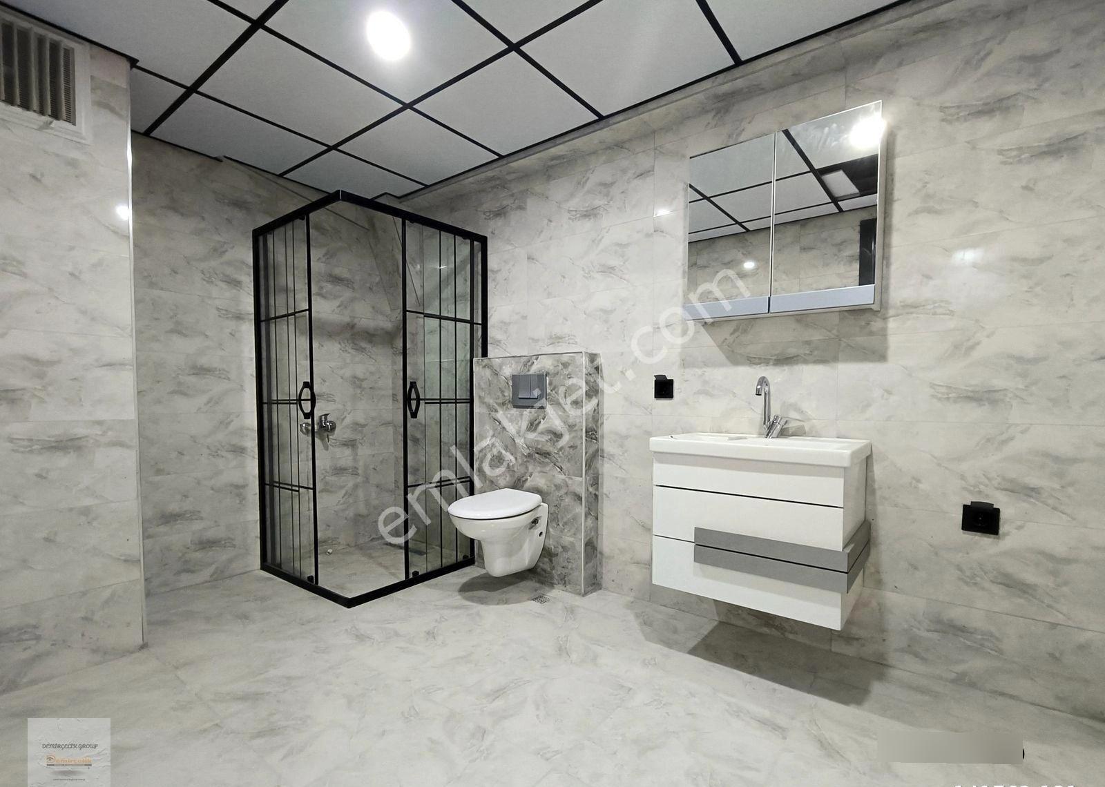 Emsallerine Göre Fırsat! 180 M² Dubleks | Teraslı | Kapalı Garaj - Görsel 19