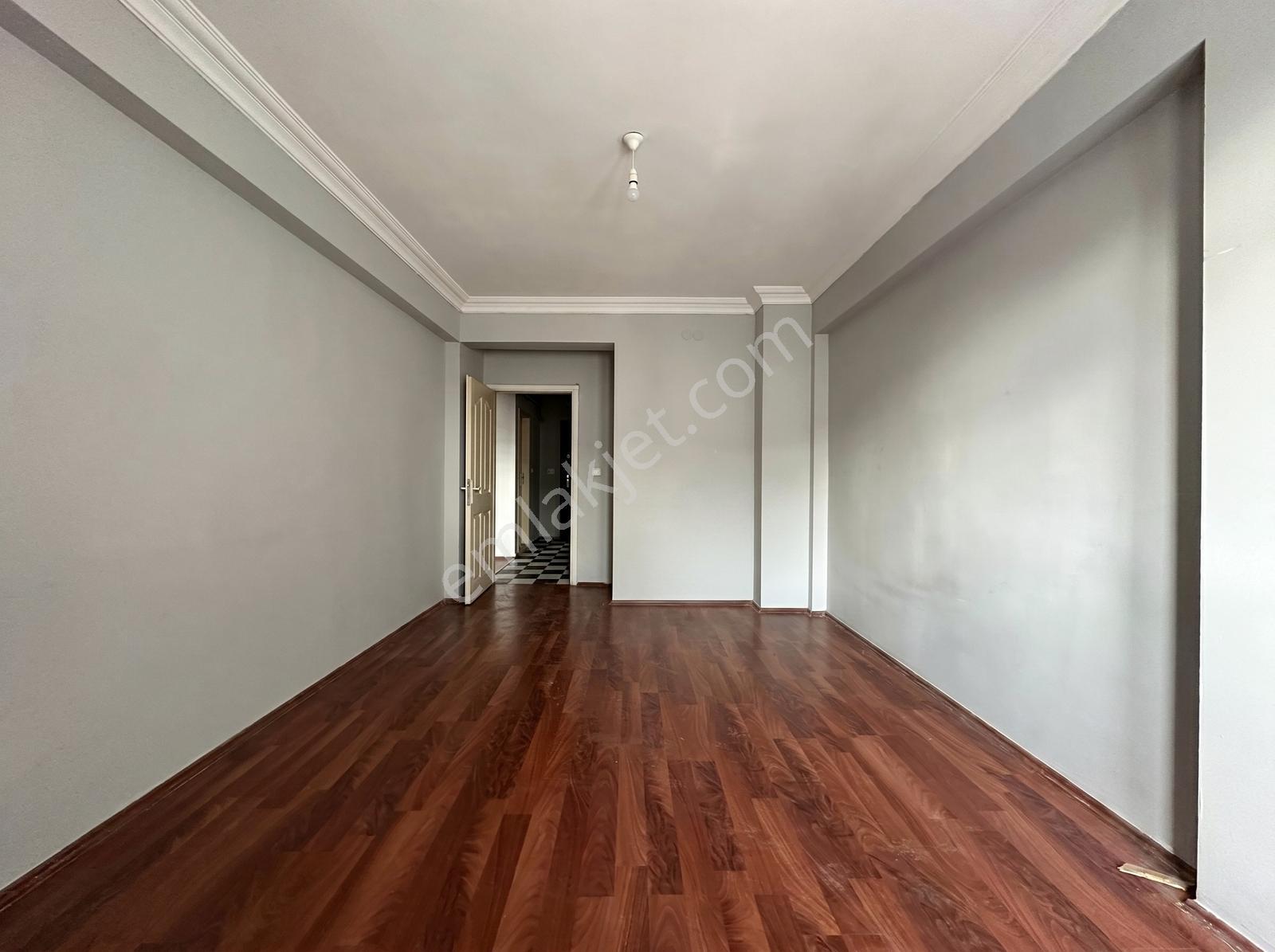 Anadolu Üni. Karşısı Kiralık Çift Balkon Geniş 1+1 Daire !! - Görsel 12