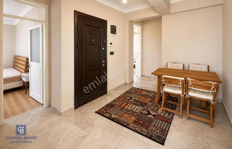 Buca Merkezi Lokasyon Eşyalı Kiralık 3+1 Daire - Görsel 5