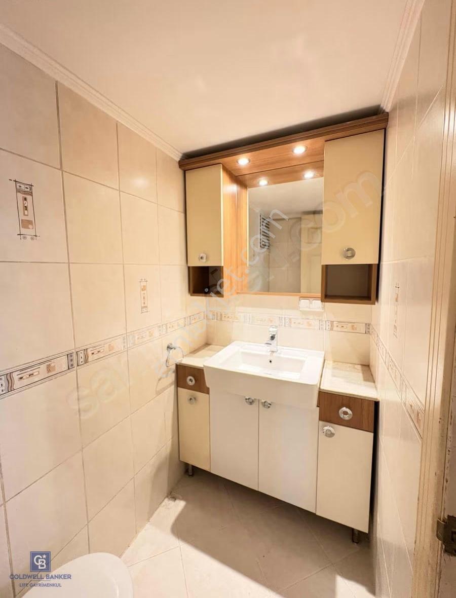 Alsancak Şair Eşref Bulvarı Cadde Üstü Kiralık 3+1 - Görsel 5