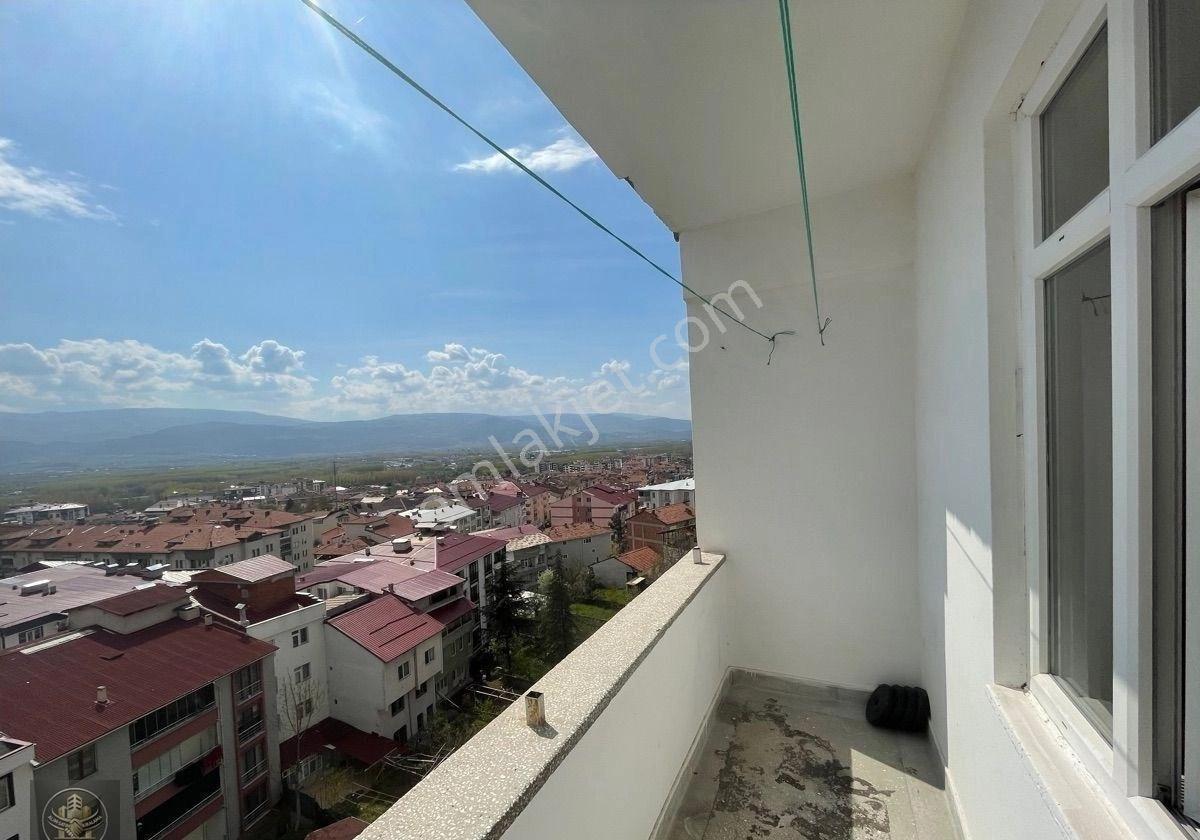 Tokat Niksar Elit Gayrimenkulden Şehir Merkezinde 2+1 Kiralık Daire - Görsel 2