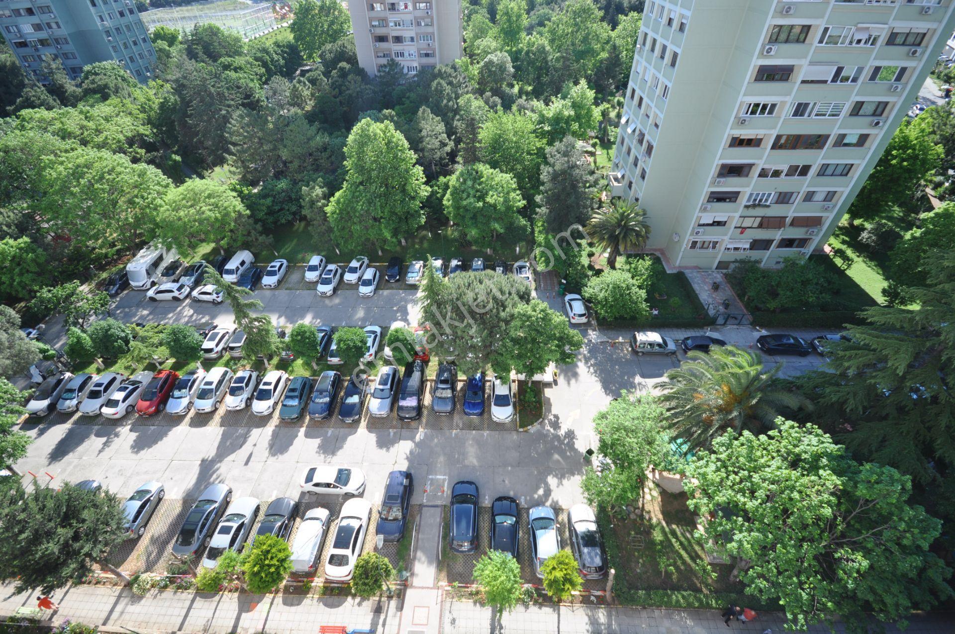 Pyramıd'den Ataköy 9.kısım A-8 Blok Balkonlu Boş Temiz 1+1 - Görsel 10