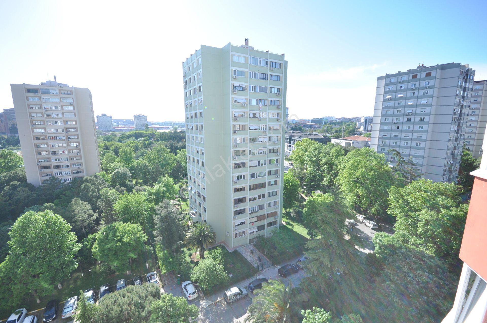 Pyramıd'den Ataköy 9.kısım A-8 Blok Balkonlu Boş Temiz 1+1 - Görsel 6