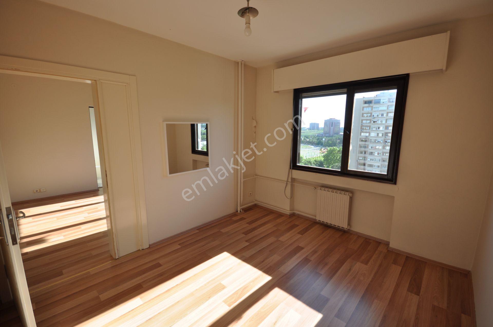 Pyramıd'den Ataköy 9.kısım A-8 Blok Balkonlu Boş Temiz 1+1 - Görsel 9