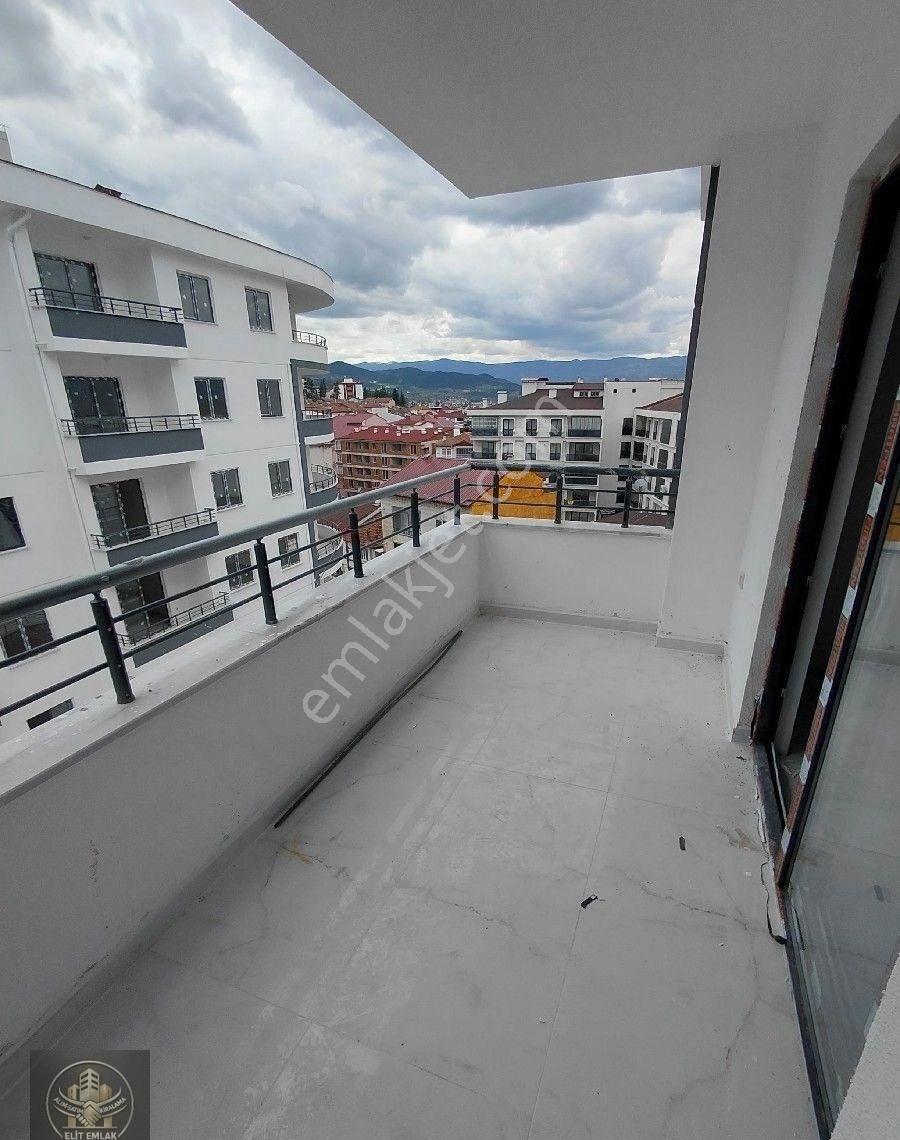 Tokat Niksar'da Elit Emlak'tan Satılık Merkezde Çok Geniş 2 + 0 Daire.. - Görsel 2