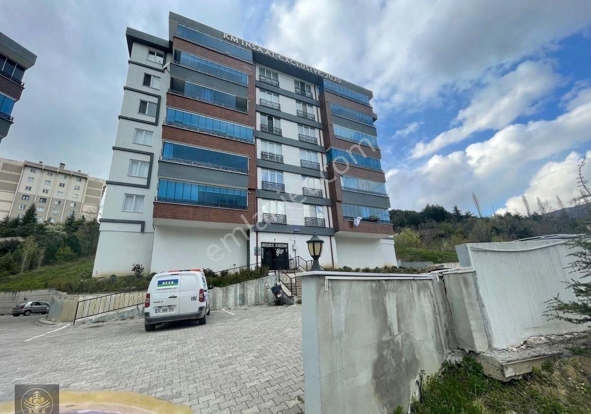 Tokat Niksar Elit Gayrimenkulden Kaya Paşa Mahallesinde Ultra Lüks Satılık Daire