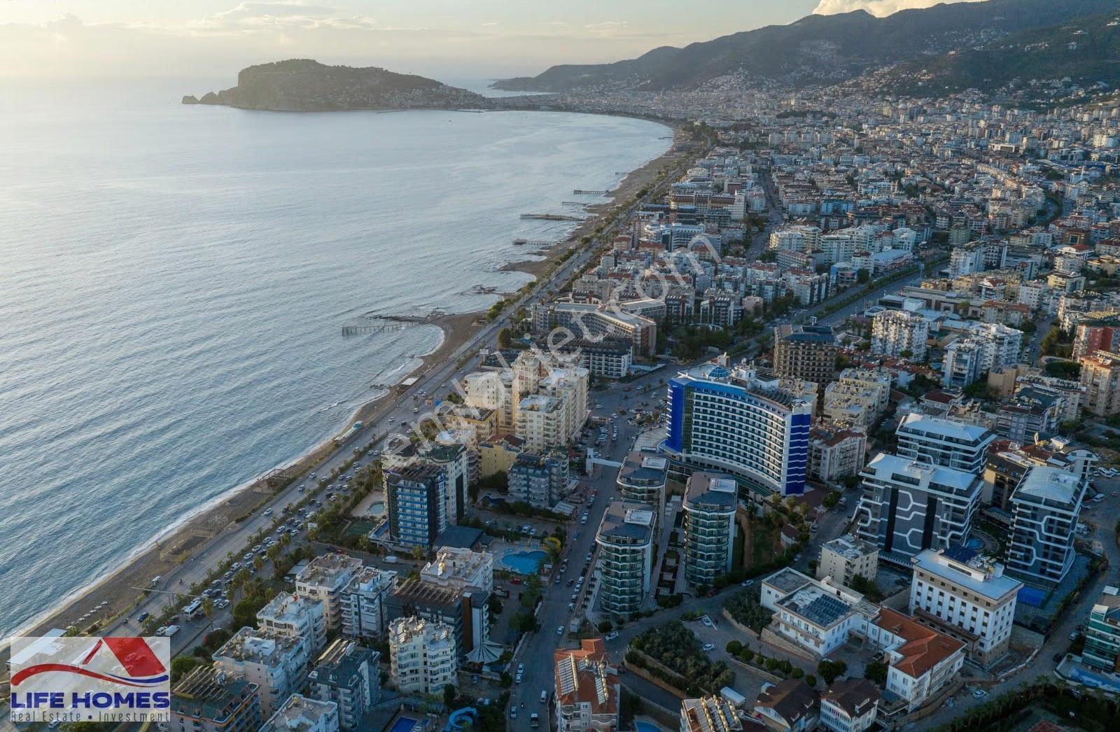 Alanya Tosmur'da Site İçi Lüks Kiralık 1+1 Daire (denize 100m)