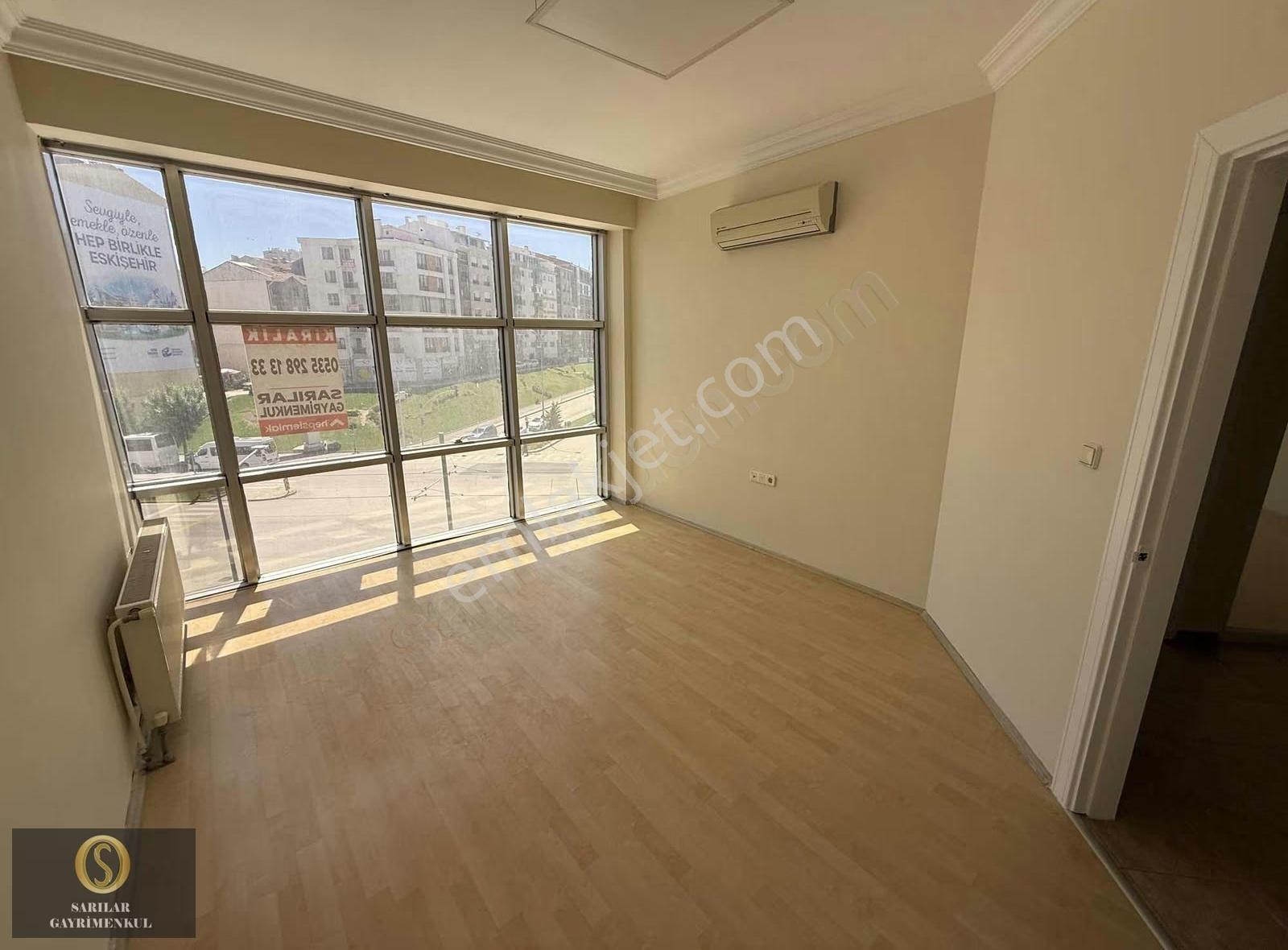 Sarılar Gm'den Adliye Yakını Grup Plazada 1+1 Kiralık İşyeri - Görsel 2
