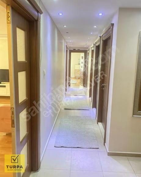 Sakarya Caddesinde, Site İçinde 3+1 Eşyalı Kiralık Daire - Görsel 5