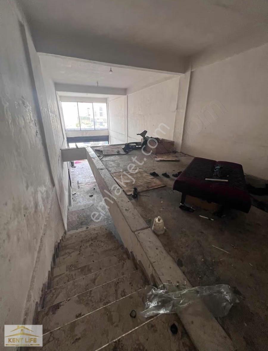 Aydınlarda Kiralık Fırsat Cadde Üstü Dükkan 180 M2 - Görsel 2