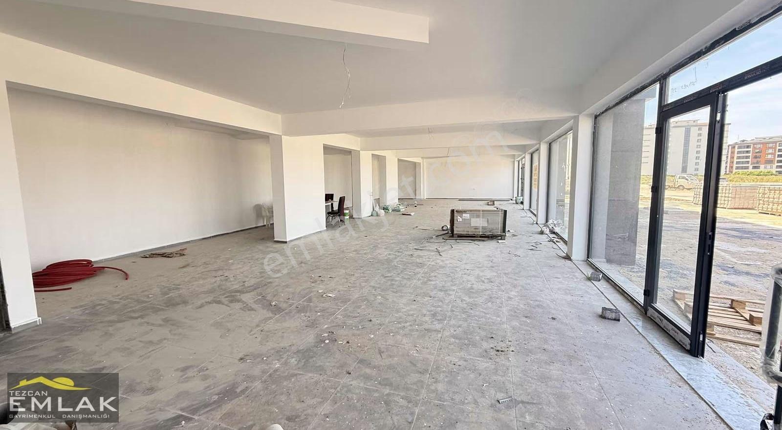 Esenler Mahallesi'nde Cadde Üzeri Kiralık İş Yeri - Görsel 5