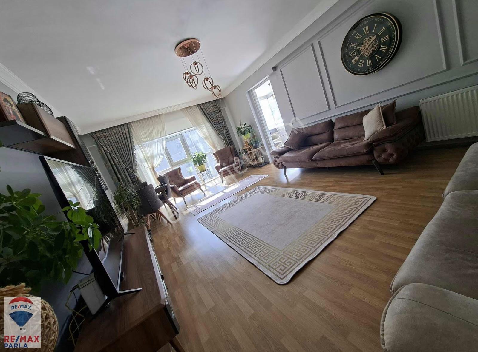 Remax Parla Derebahçe Yenişehir Sitesi'nde 4 + 1 Satılık Daire - Görsel 15