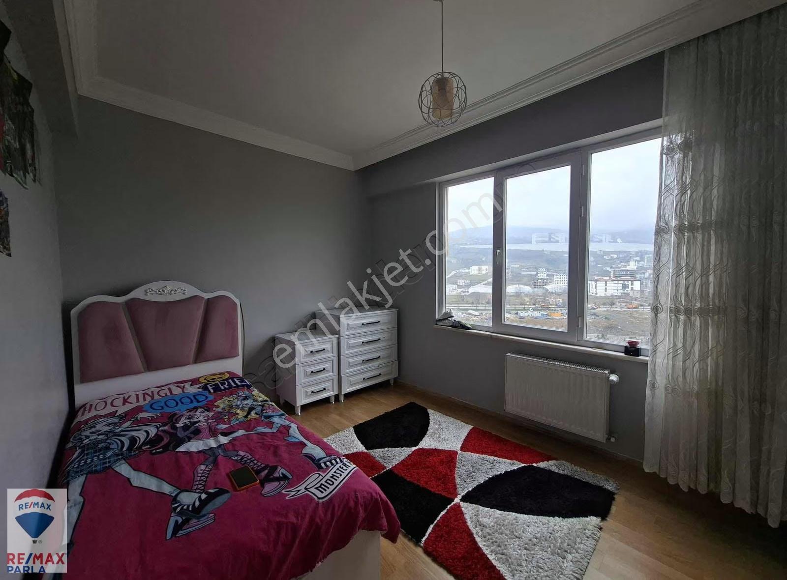 Remax Parla Derebahçe Yenişehir Sitesi'nde 4 + 1 Satılık Daire - Görsel 21