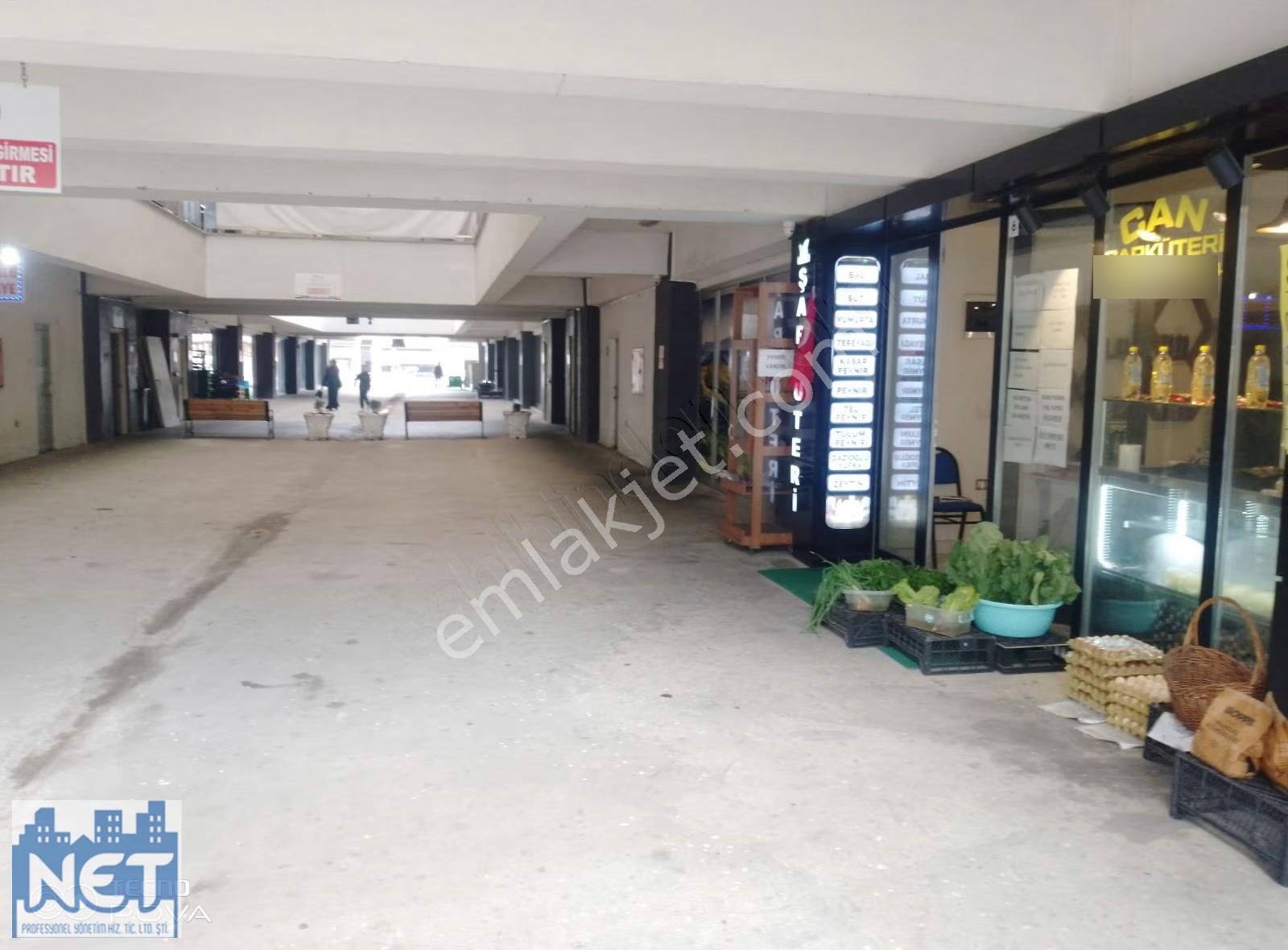 Yomra Ticaret Merkezinde Satılık Dükkân - Görsel 8
