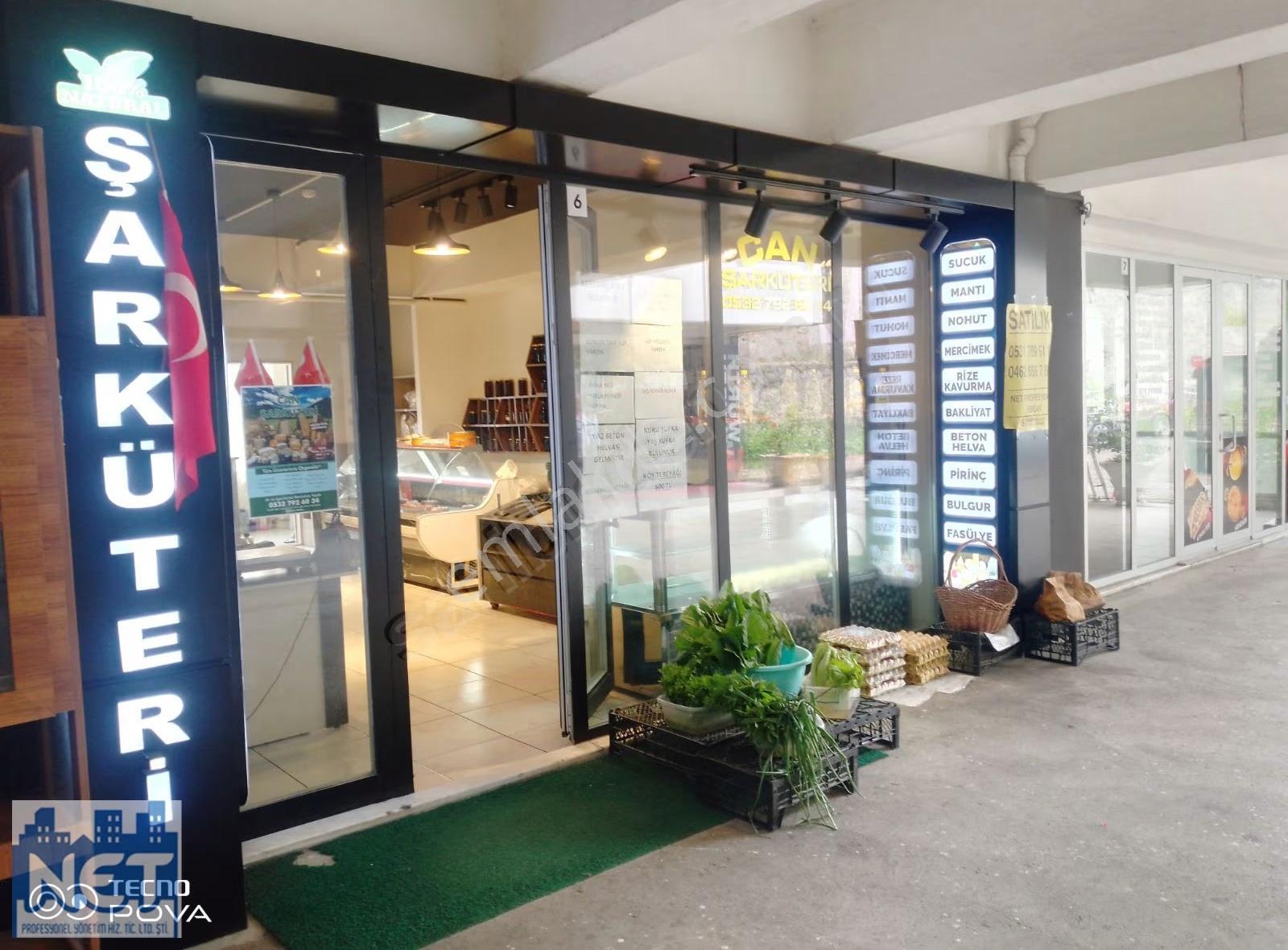 Yomra Ticaret Merkezinde Satılık Dükkân