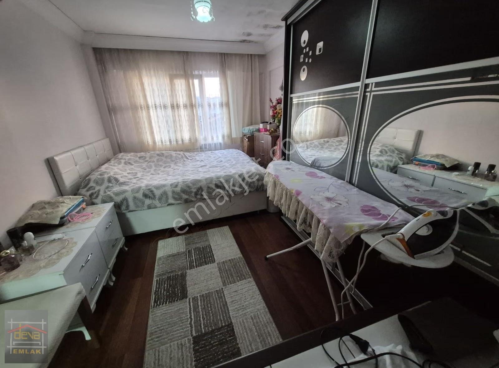Deva'dan Nevçarşı Ve Belediyeye Yakın Teraslı Satılık Daire - Görsel 9