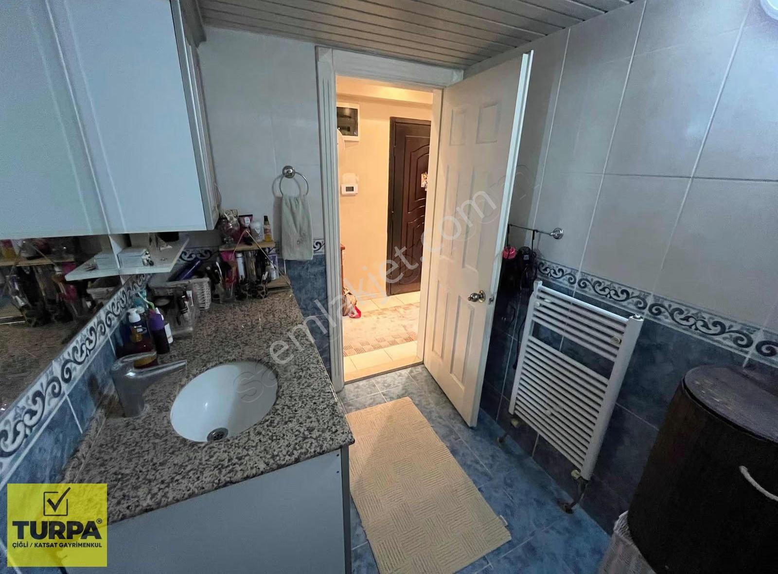 Bölge Metro Durağında 3+1 Geniş Daire ! - Görsel 16