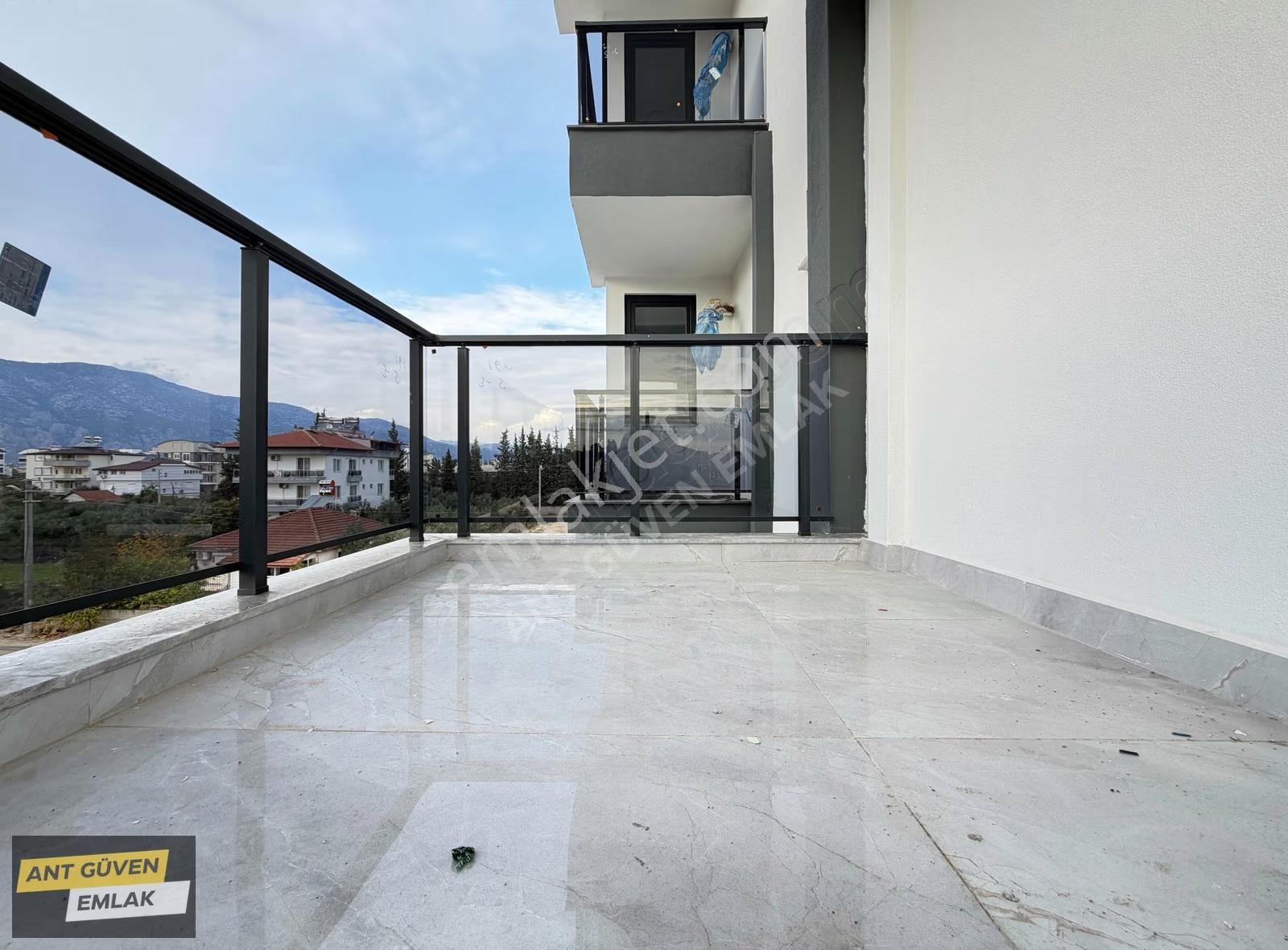 Yerden Isıtmalı Cadde Üzeri Doğalgazlı Asansörlü 2+1 Katta Daire - Görsel 31