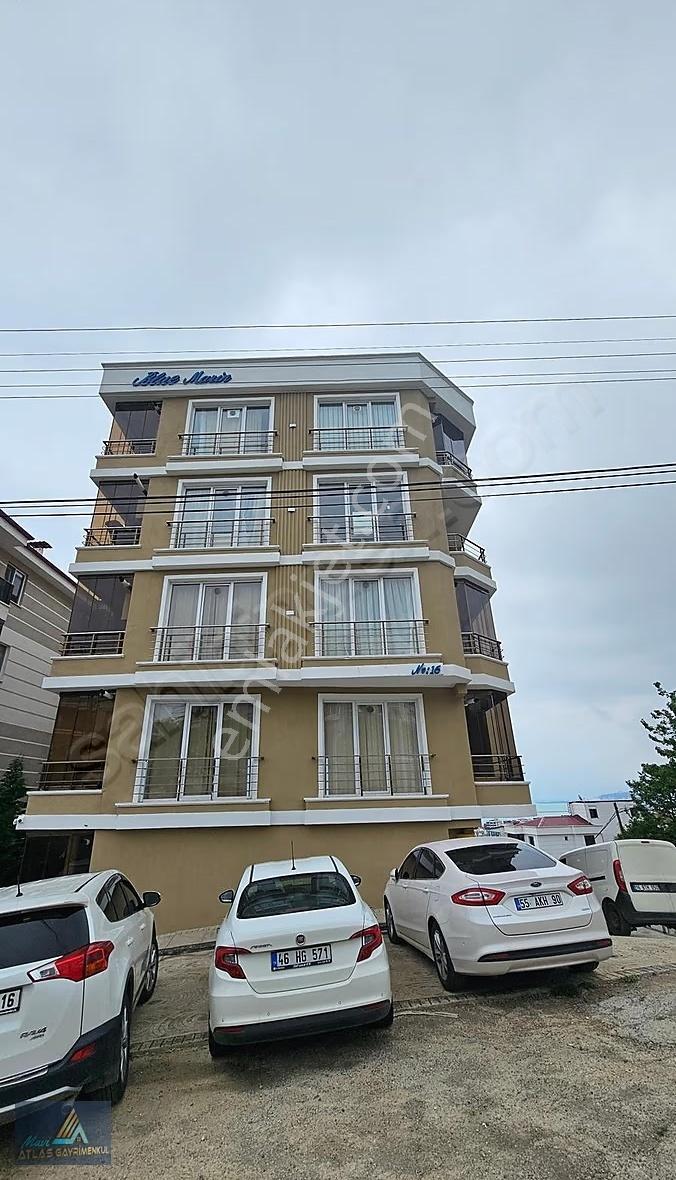 Mavi Atlastan Yenimahallede Tramvaya 450 Mt. Kiralık 1+1eşyalı - Görsel 22
