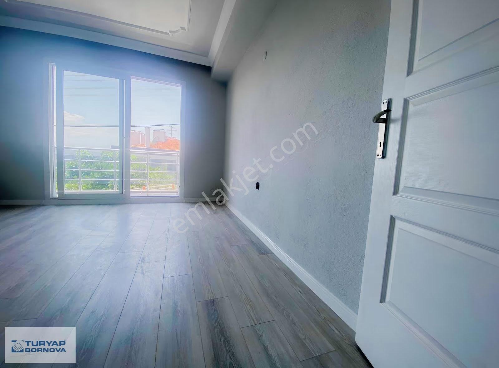 Bornova Kızılay Mahallesinde Satılık Geniş Yüksek Giriş Daire. - Görsel 25