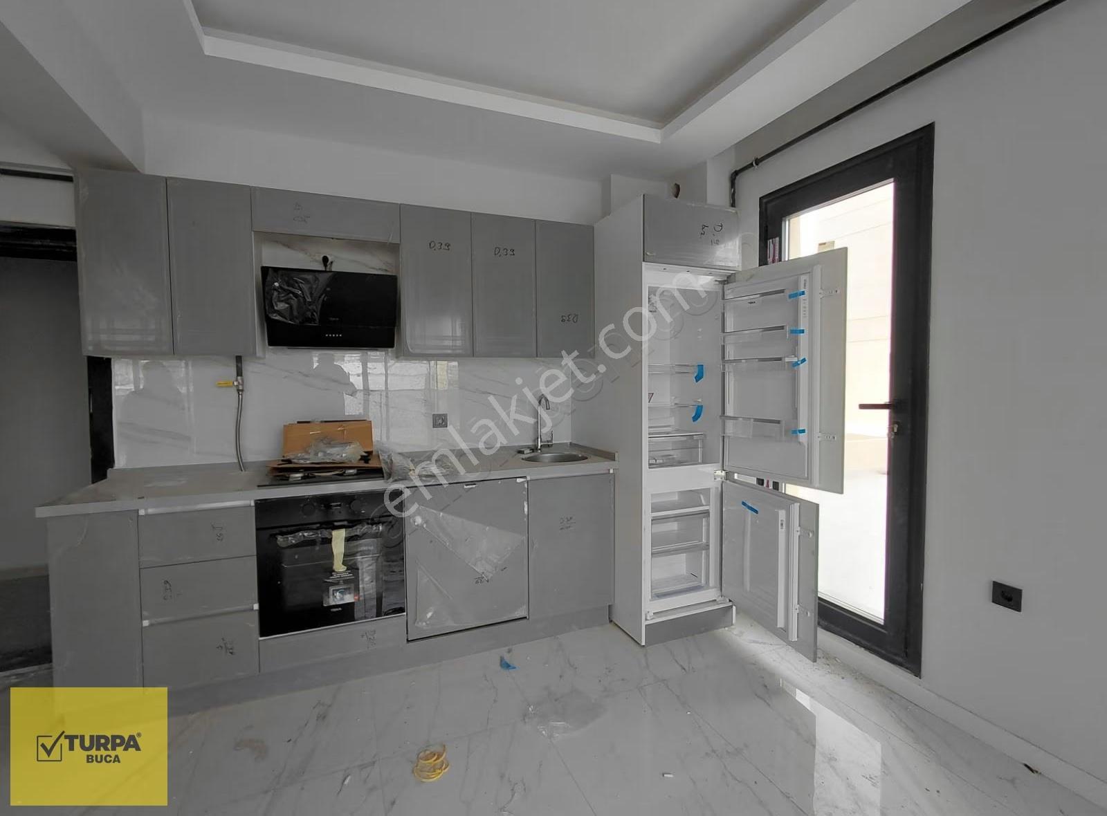 Turpa Buca'dan Kiralık Site İçinde Teraslı Yerden Isıtmalı Daire - Görsel 16