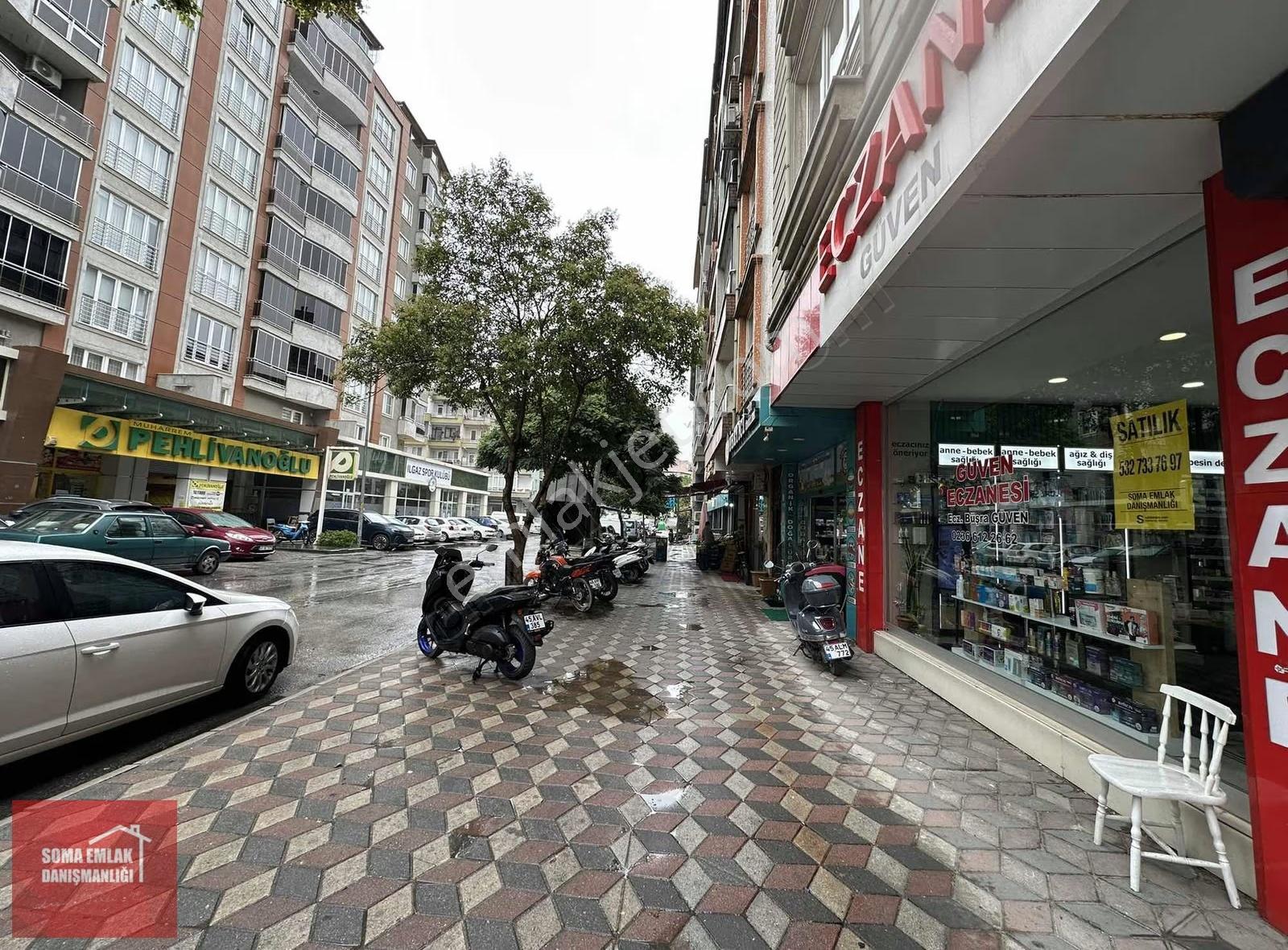 Soma Emlak* Köşe Cepheli Yatırımcısını Arayan Dükkan - Görsel 3