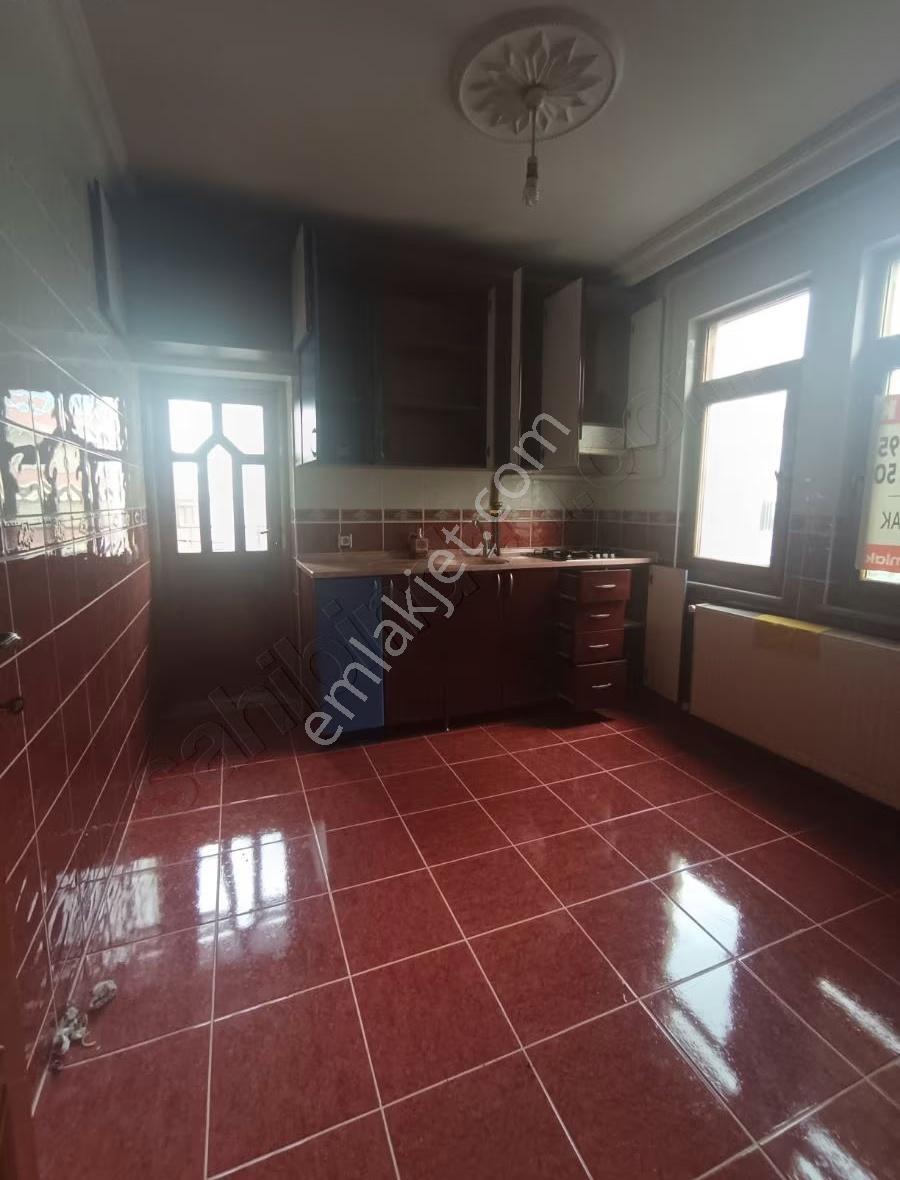 Akçaabat Yaylacık Mahallesi'nde Kiralık 2+1 Doğalgazlı Daire - Görsel 6