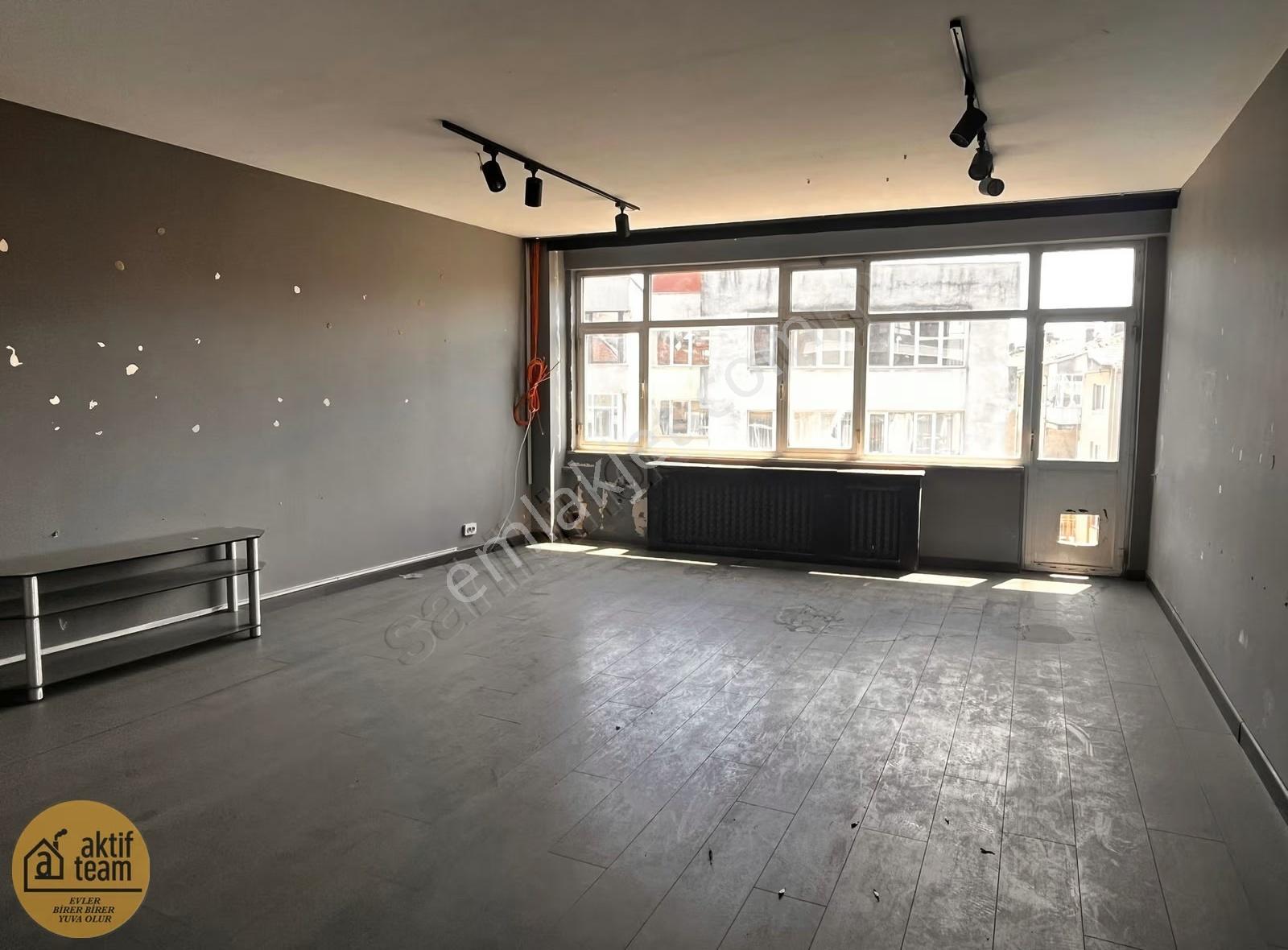Şişli 19 Mayıs'ta Geniş Ve Ferah Satılık 3+1 Dubleks Daire - Görsel 4