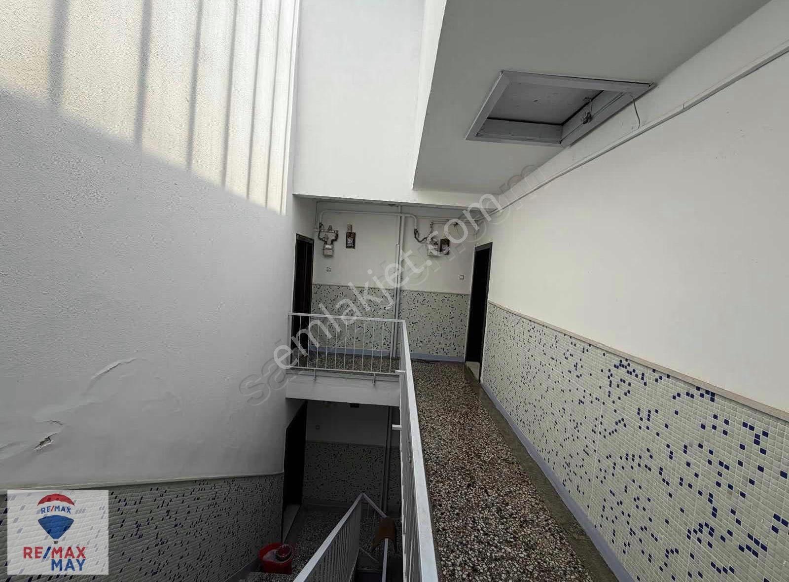 Umut Mahallesinde Bakımlı Kiralık 3+1 Daire - Görsel 30