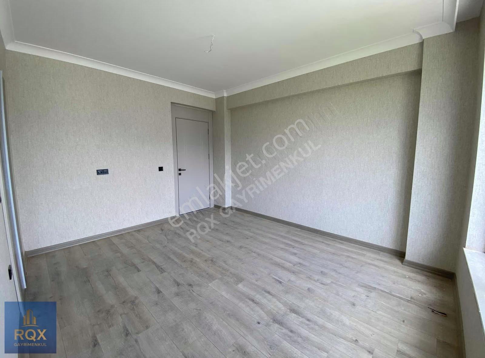 Cumhuriyet'te Site İçi 4+1 Panoramik Manzaralı Geniş Sıfır Daire - Görsel 23