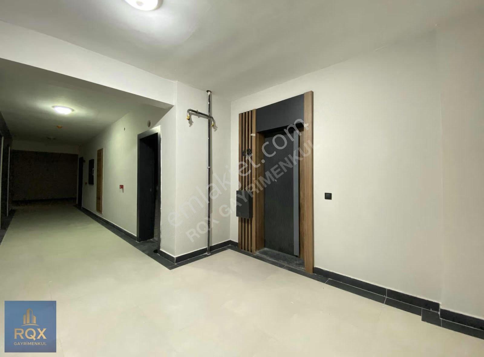 Cumhuriyet'te Site İçi 4+1 Panoramik Manzaralı Geniş Sıfır Daire - Görsel 22